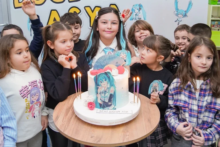 Asya’ya renkli doğum günü partisi<br />
<b>Deprecated</b>:  strip_tags(): Passing null to parameter #1 ($string) of type string is deprecated in <b>/home/cemiyetb/domains/cemiyetbursa.com/public_html/wp-content/themes/Newsmag/loop-archive.php</b> on line <b>49</b><br />
