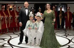 İkizlere mehterli sünnet